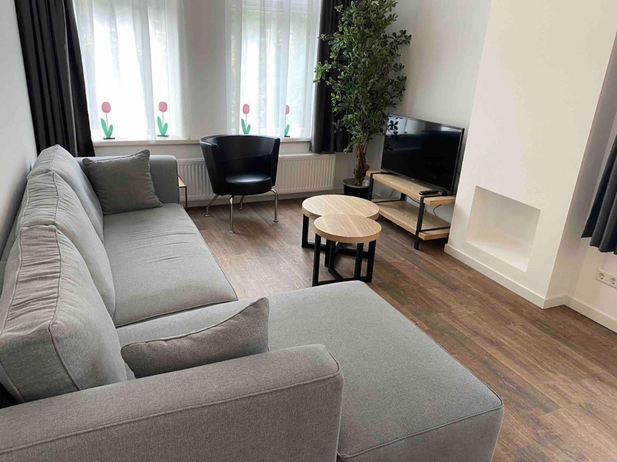 Haagshuisje- Eigen Appartement, Dichtbij Alles, Stijlvol Voorburg Exterior foto